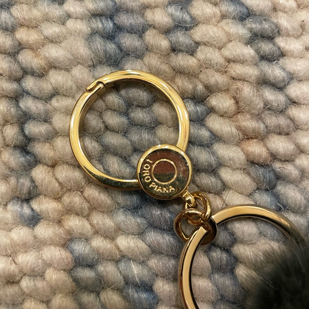 Loro Piana Fur Keychain - NWT - Picture 3 of 6